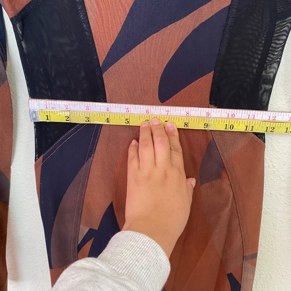 House of CB 'Cassidy' Brown Mesh‎ Printed Long Sleeve Midi Dress NWOT size S - Picture 6 of 13